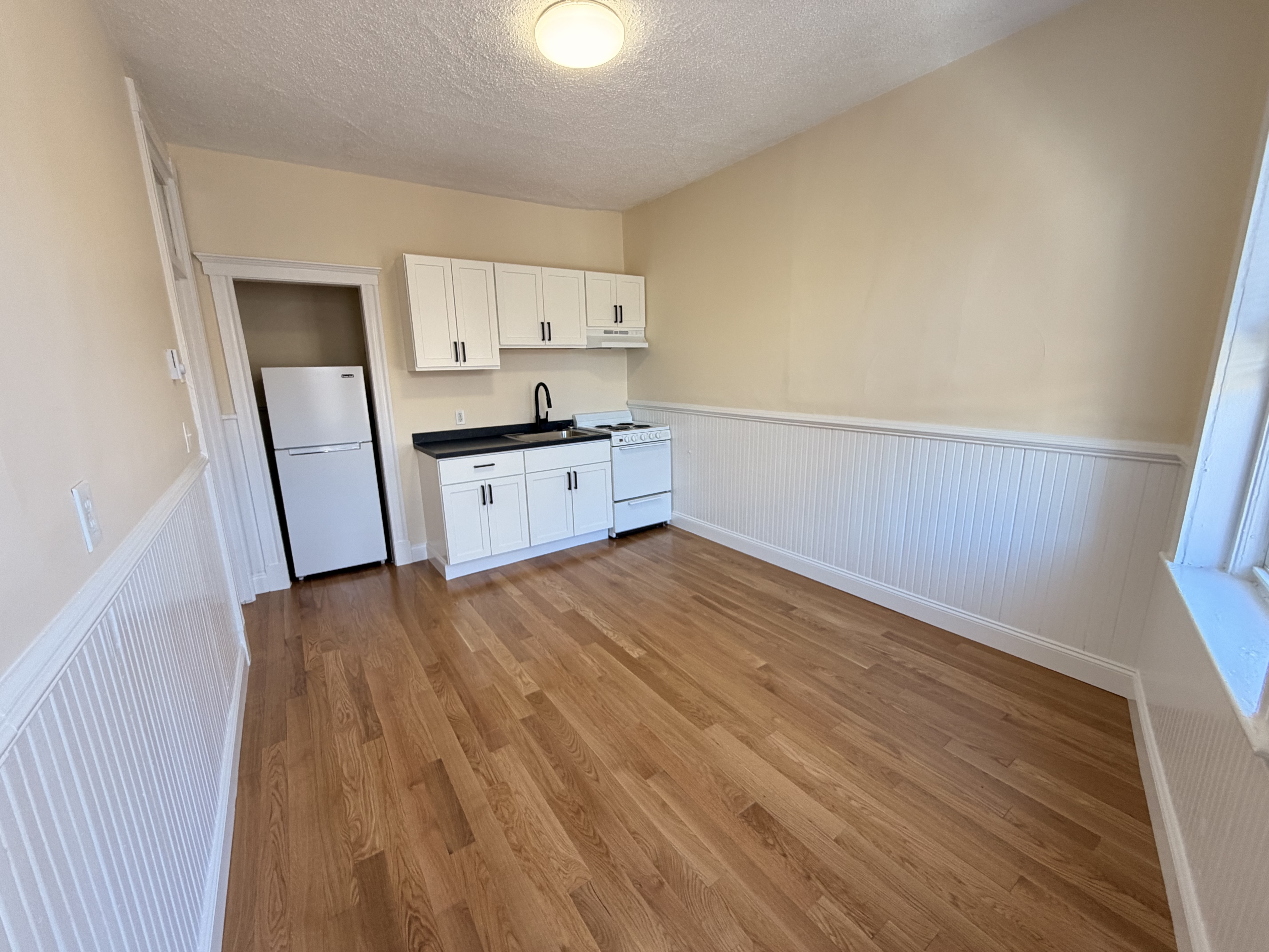 Photos of apartment on Norway St.,Boston MA 02115