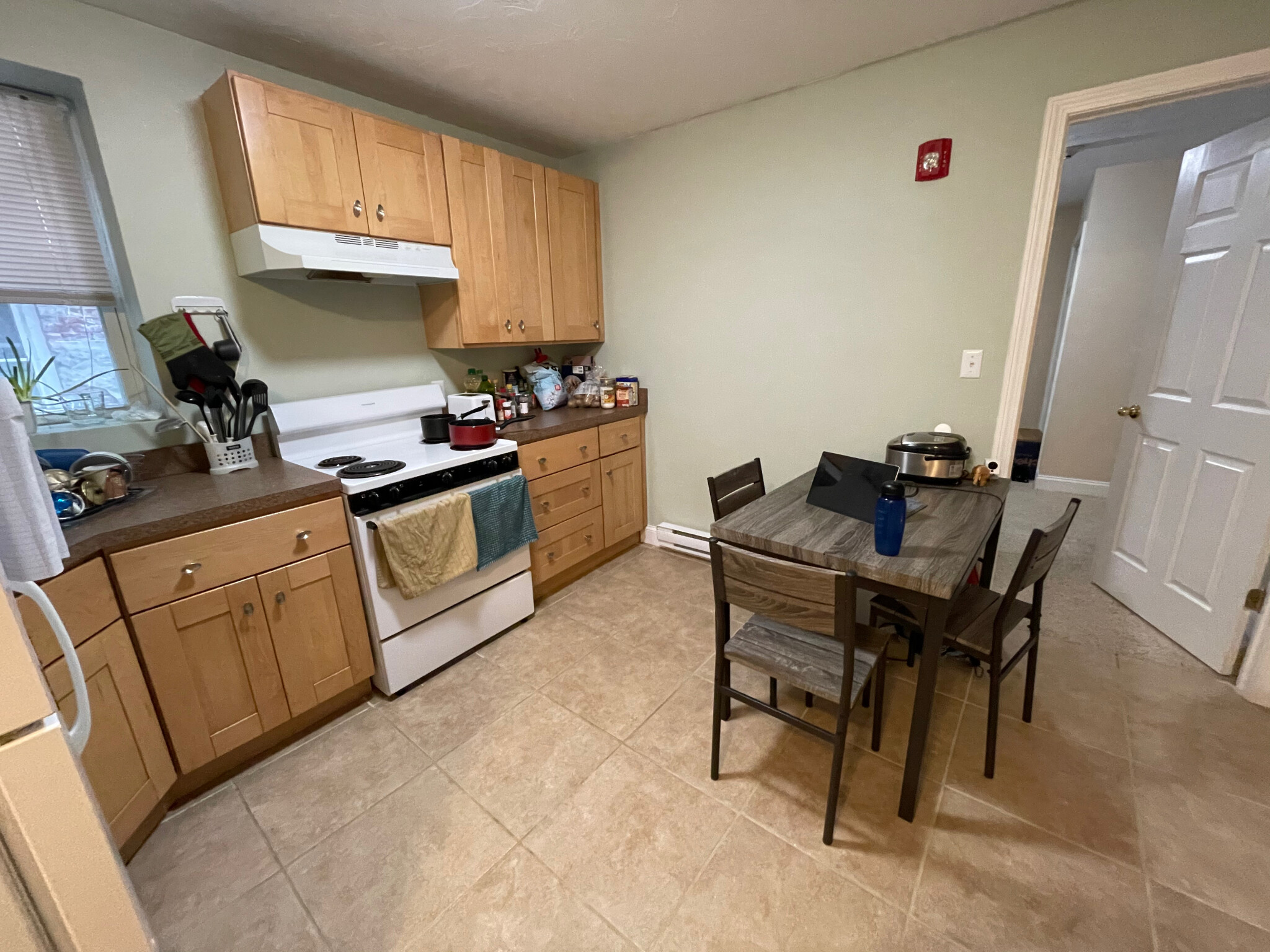 887 Huntington Ave, Mission Hill