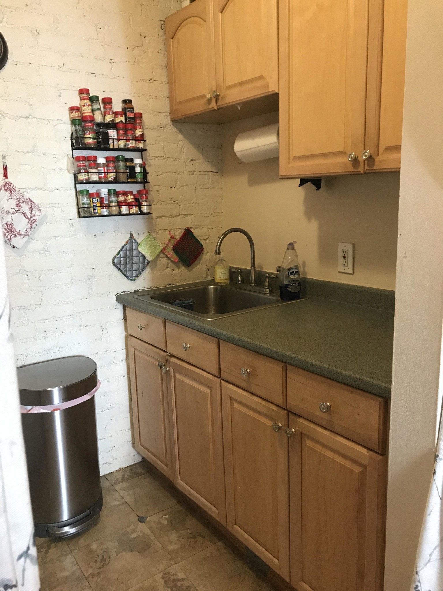 896 Huntington Ave, Mission Hill