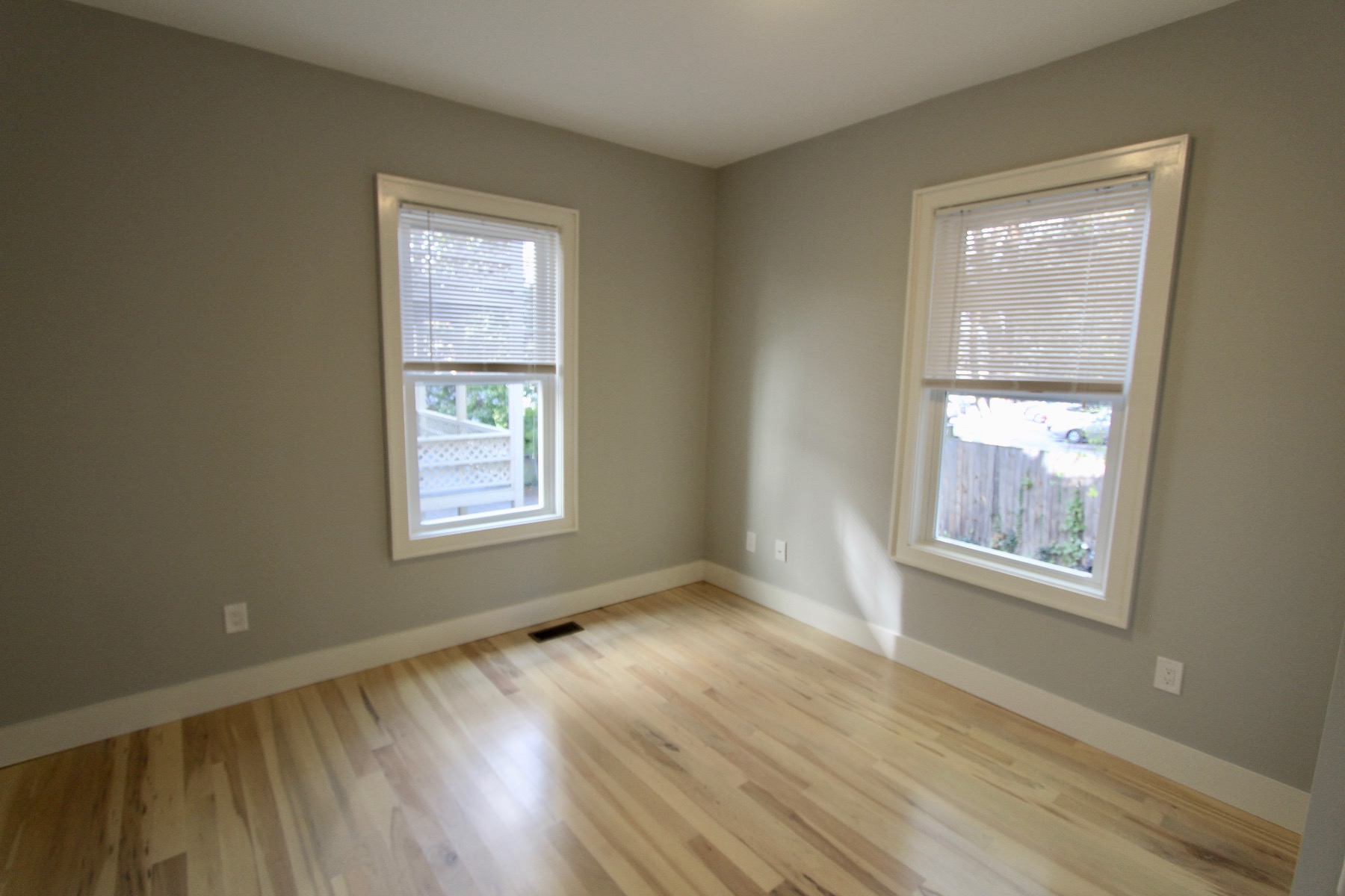 24 Tower St, Jamaica Plain