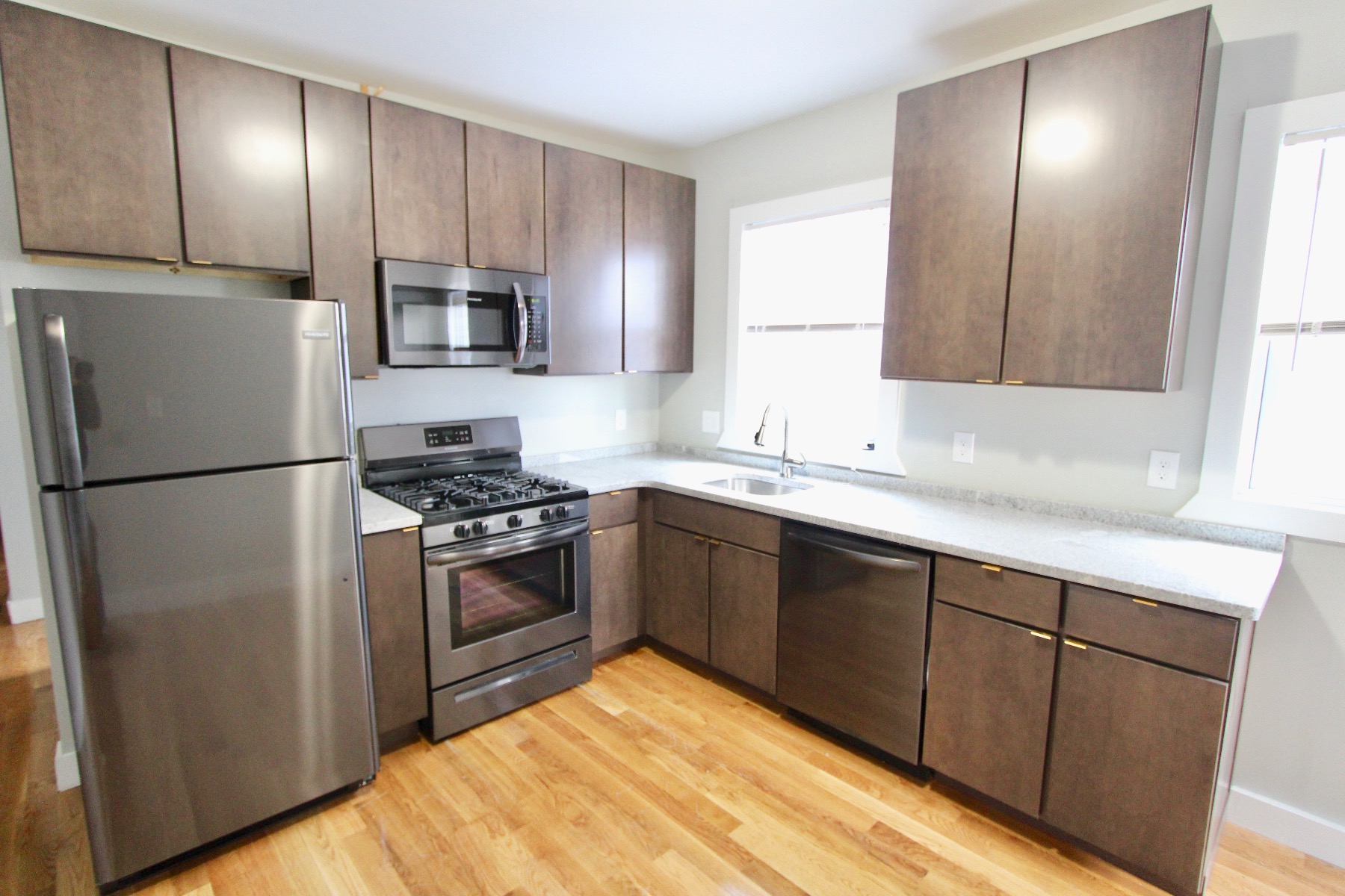 3 bed, 1.5 bath apartment for rent at 2 Draper St Unit 1, Dorchester