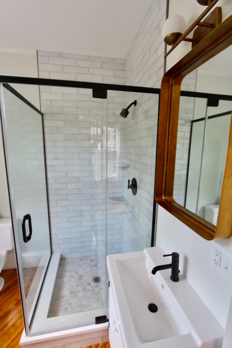 4 bed, 2 bath apartment for rent at 27 Robinwood Ave Unit 1, Jamaica Plain — photo 2 of 9