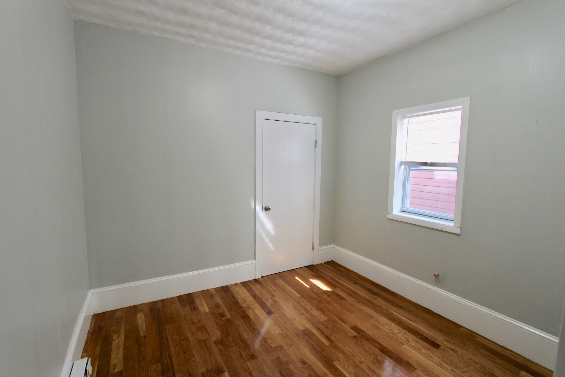 94 Cottage St, Dorchester