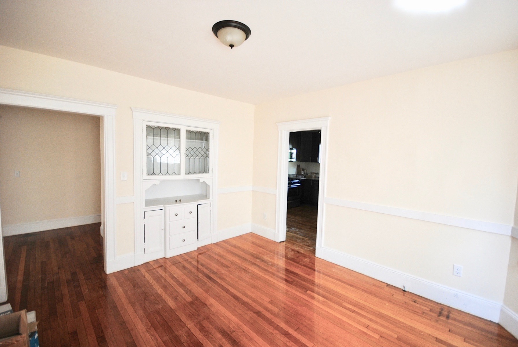 4 bed, 2 bath apartment for rent at 98 Montebello Unit 3, Jamaica Plain — photo 6 of 10