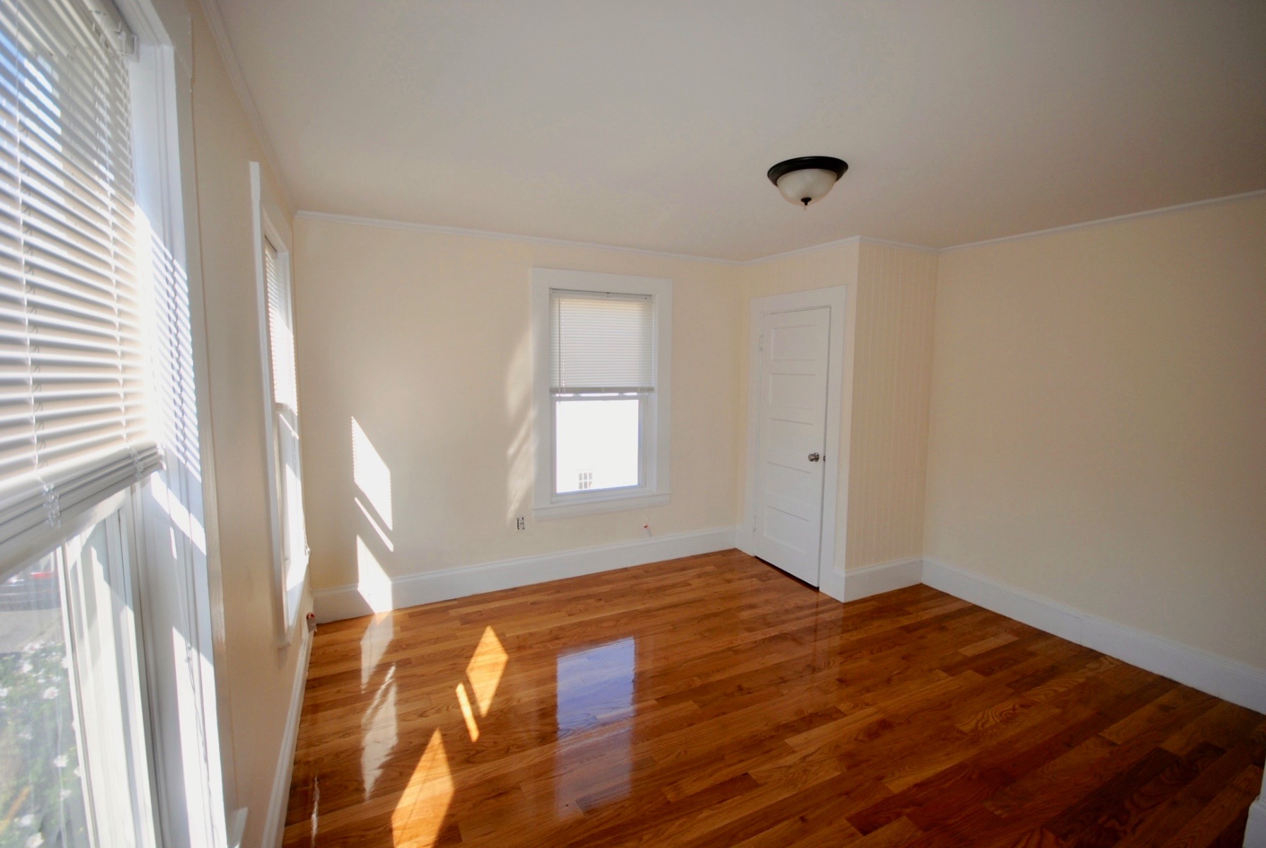 52 Dickens St, Dorchester