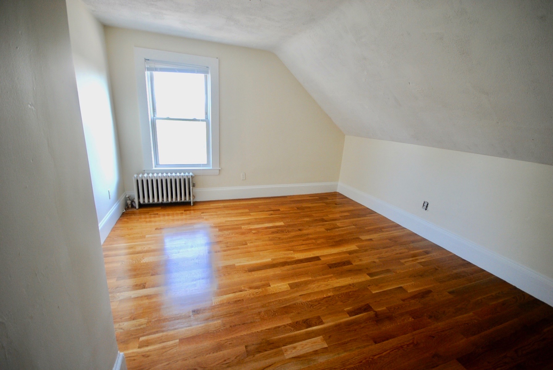 52 Dickens St, Fields Corner East