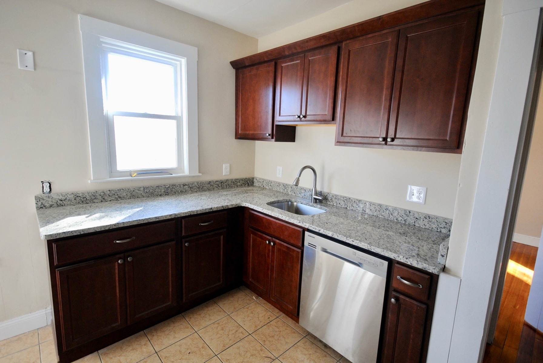 Photos of apartment on Pleasant St.,Boston MA 02125