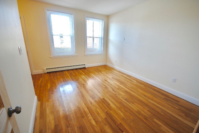 342 Meridian St, Central Square