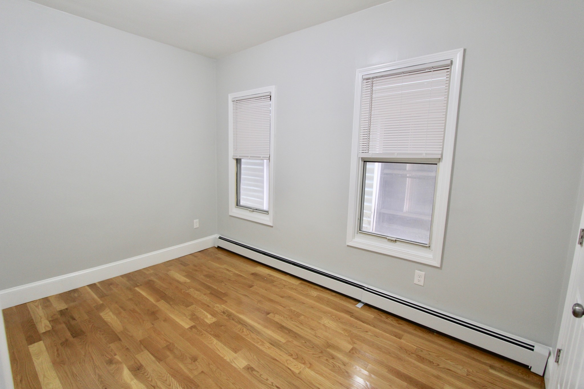 Photo 5 of 460 Saratoga St. Unit 1