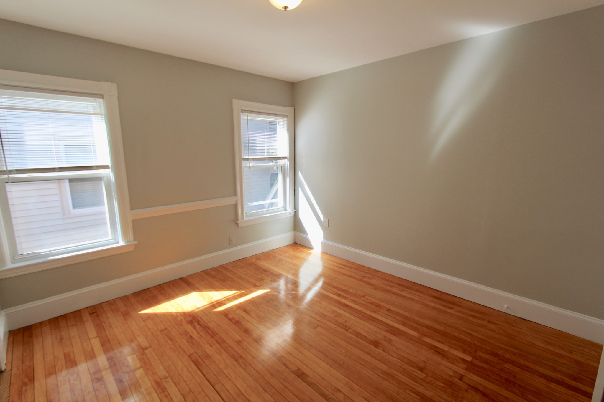 Photos of apartment on Russell st.,Malden MA 02148