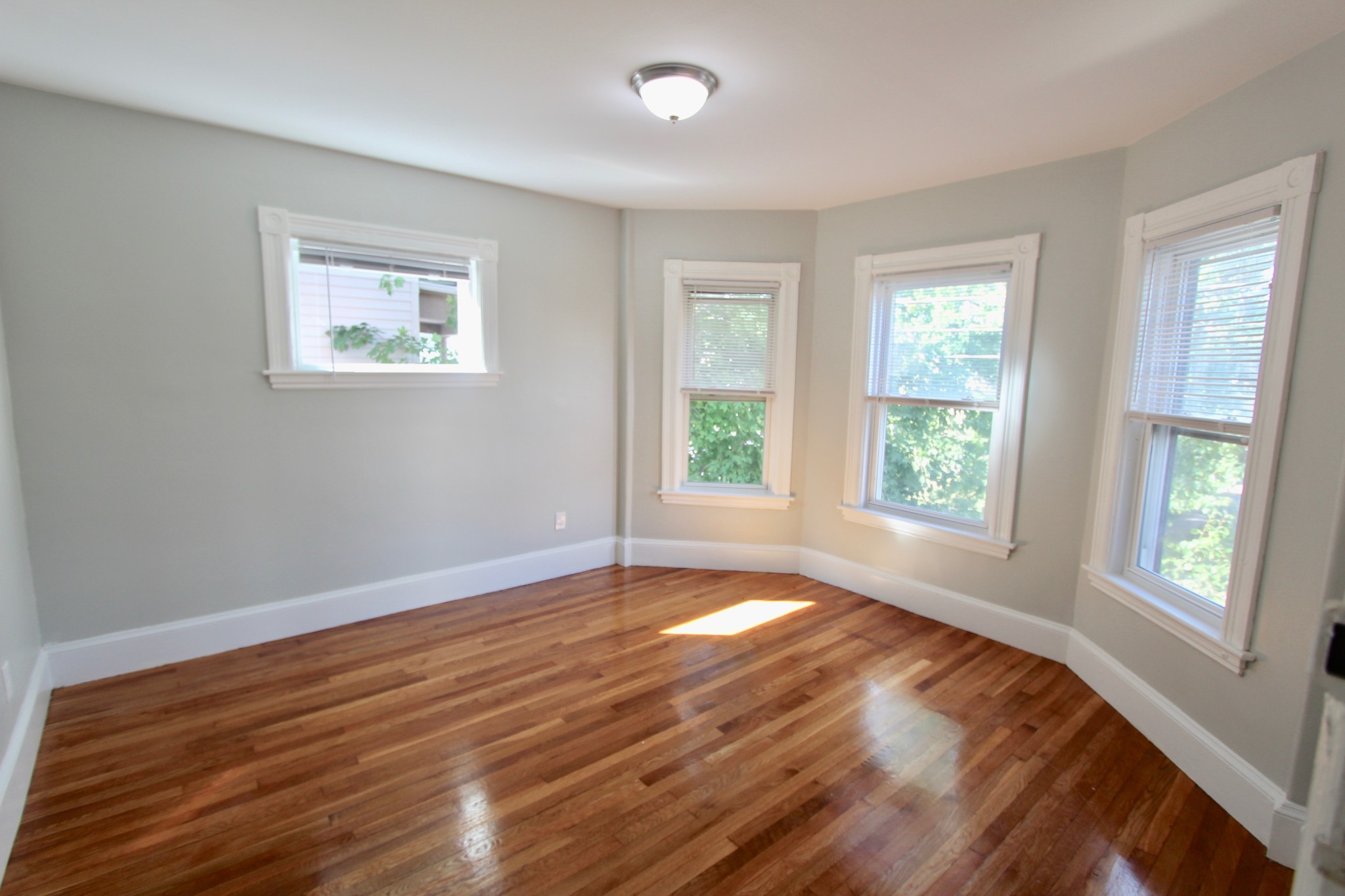 Photos of apartment on Russell st.,Malden MA 02148