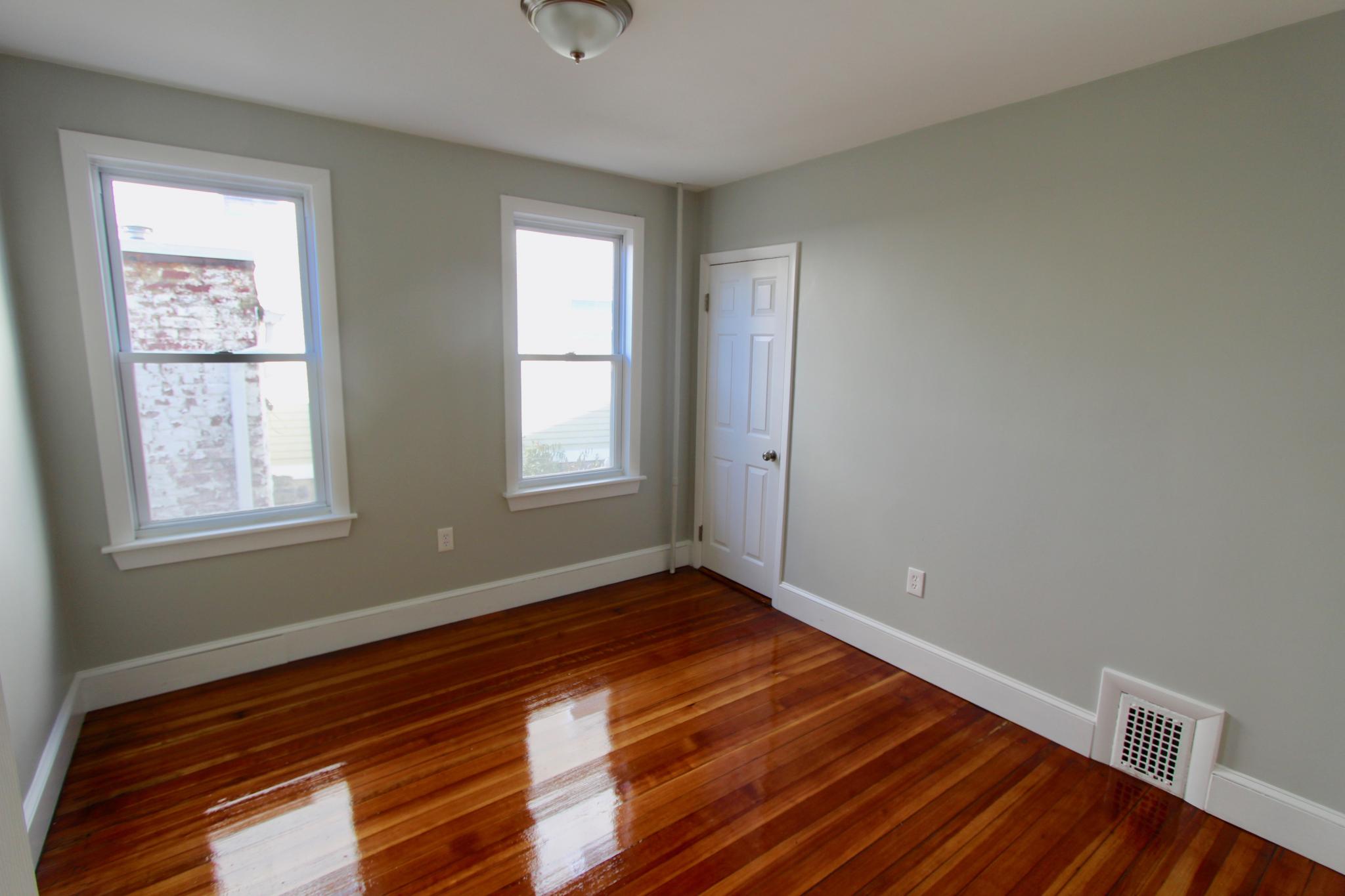 Photo 4 of Shirley Ave. Unit 1