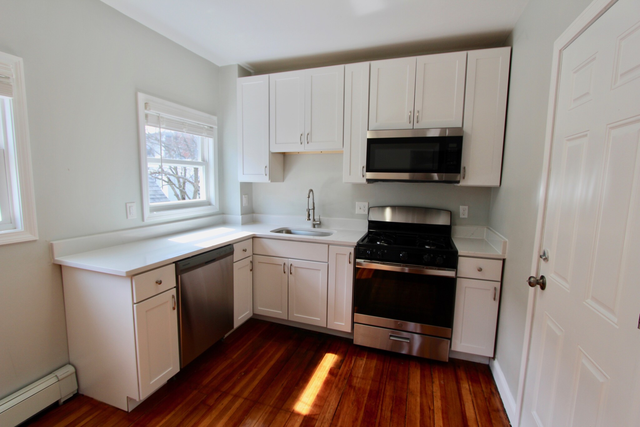 55 Estes st. Unit 5, Lynn