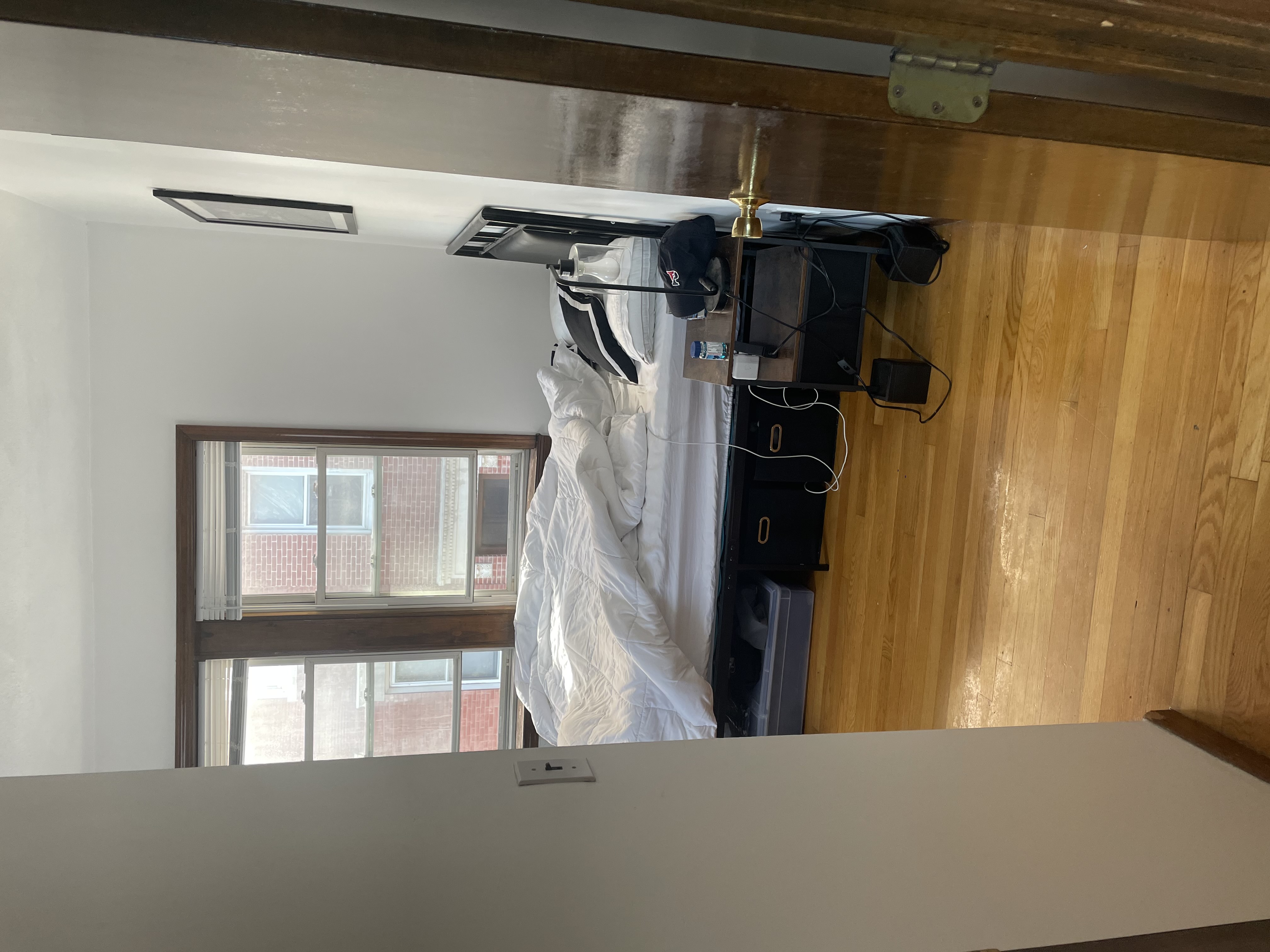2 bed, 1 bath apartment for rent at 40 Sheafe St Unit 3, North End — photo 4 of 12