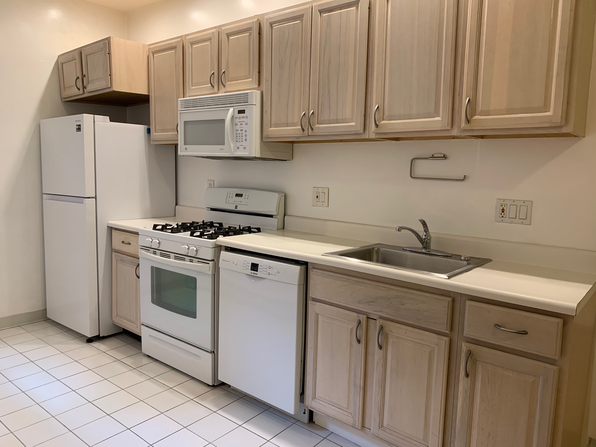1 bed, 1 bath apartment for rent at 89 Prince St Unit 6, North End — photo 2 of 14