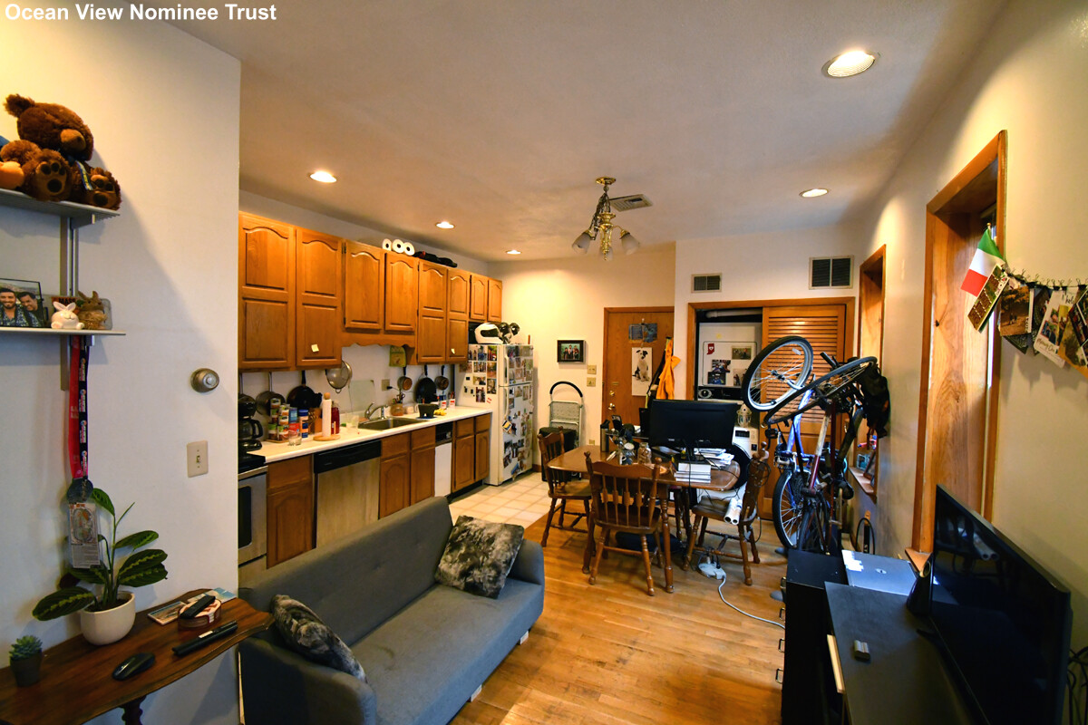 Photos of apartment on North St.,Boston MA 02113