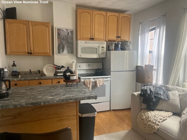 Photos of apartment on Endicott St.,Boston MA 02113