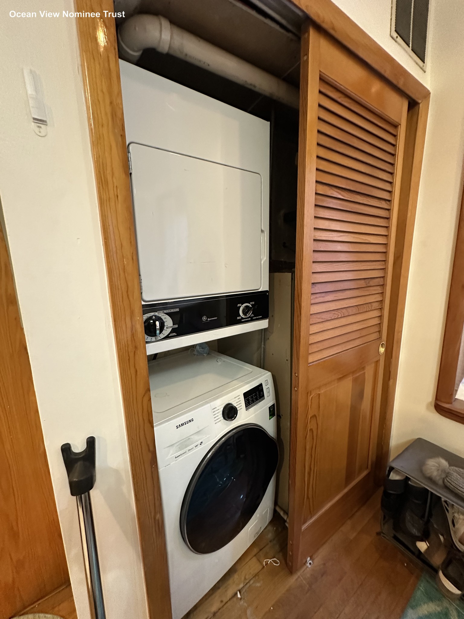 Photos of apartment on North St.,Boston MA 02113