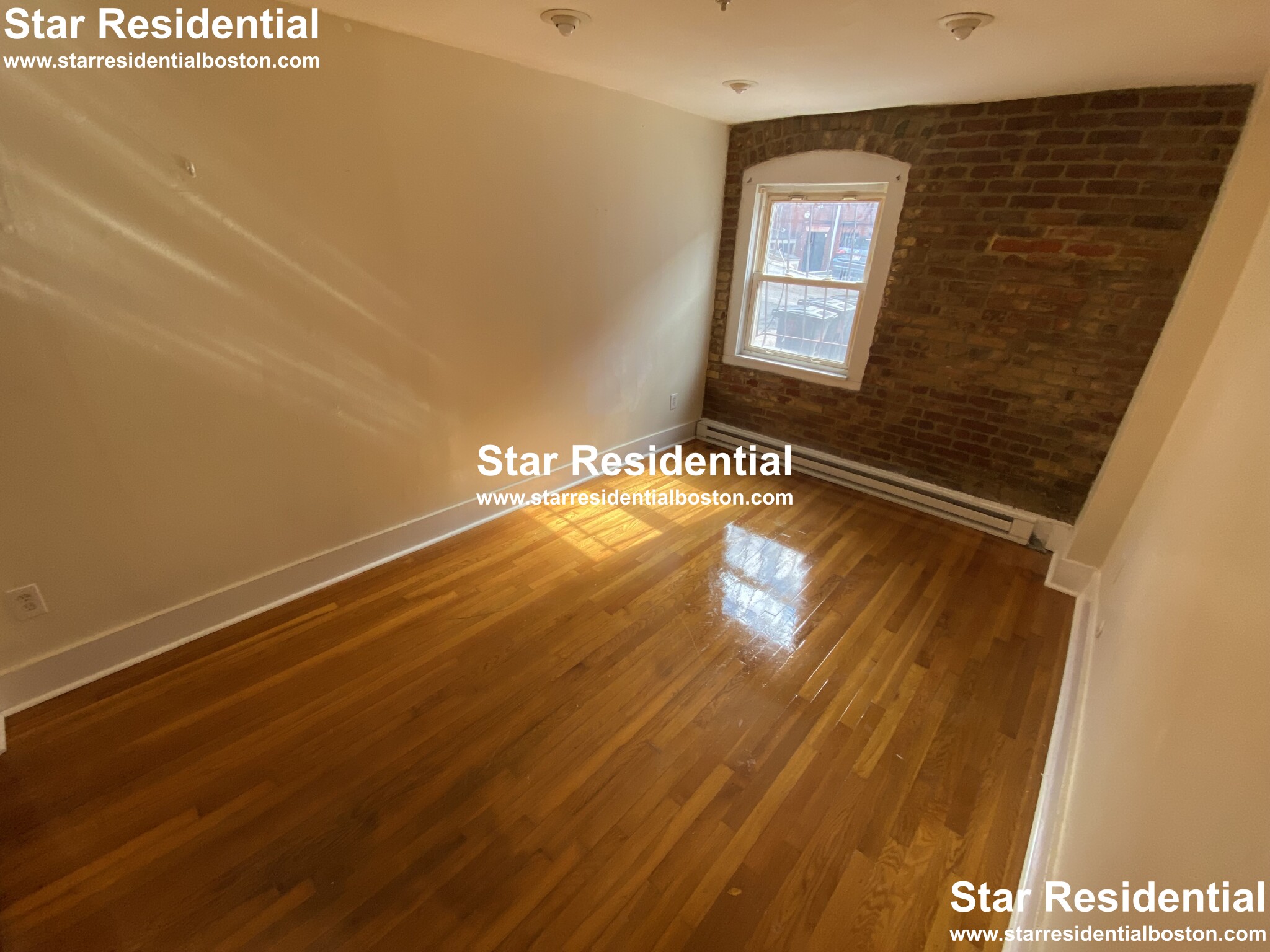 15 Keswick St, Fenway