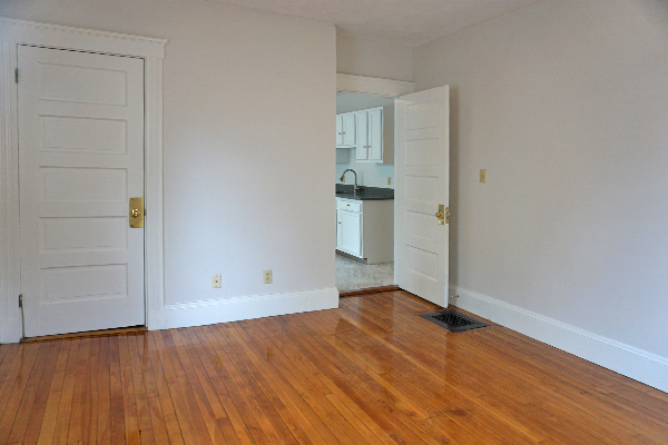 2 bed, 1 bath apartment for rent at 383 Crescent St Unit 11, Waltham — photo 9 of 14