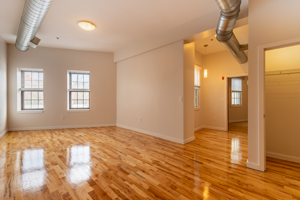 155 Washington St, Salem