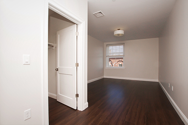 120 Washington St, Salem