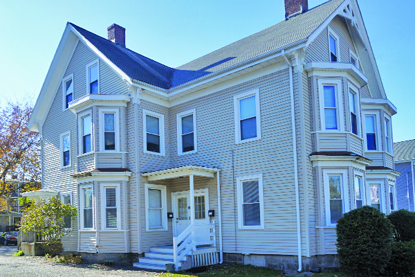 23 Maple St, Waltham