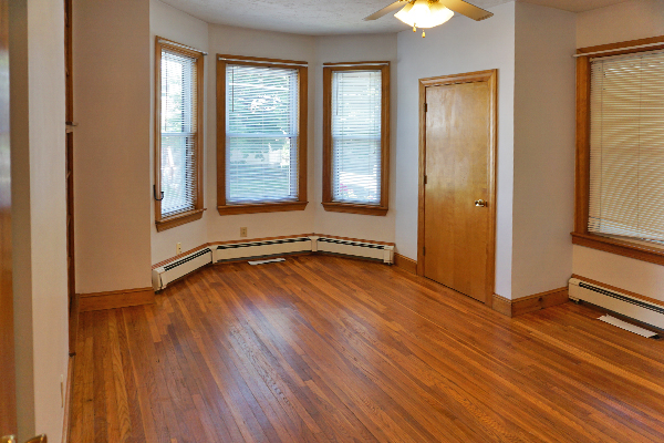 85 Brown St, Waltham