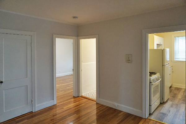 95 Adams St, South Side