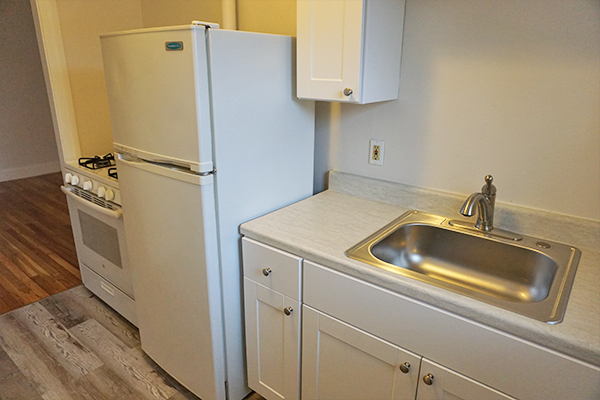 95 Adams St, South Side