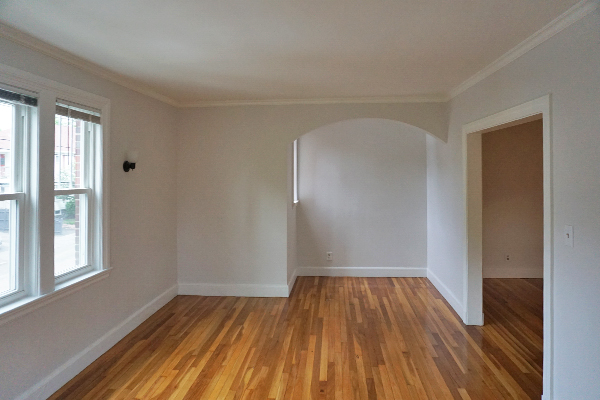 95 Adams St, South Side