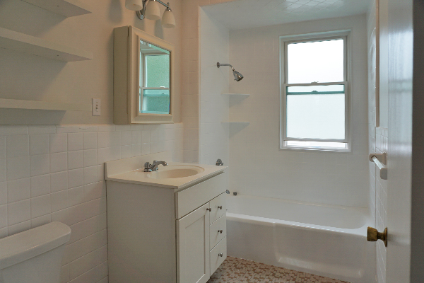 56 58 Oxford St, Spring Hill