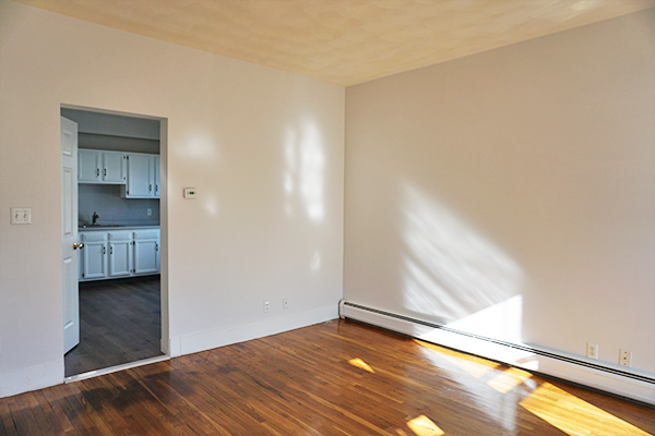 Photos of apartment on Ash St.,Waltham MA 02453
