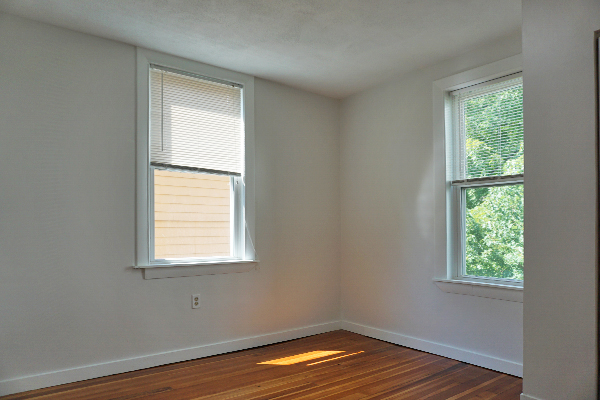 Photos of apartment on Oxford St.,Somerville MA 02143