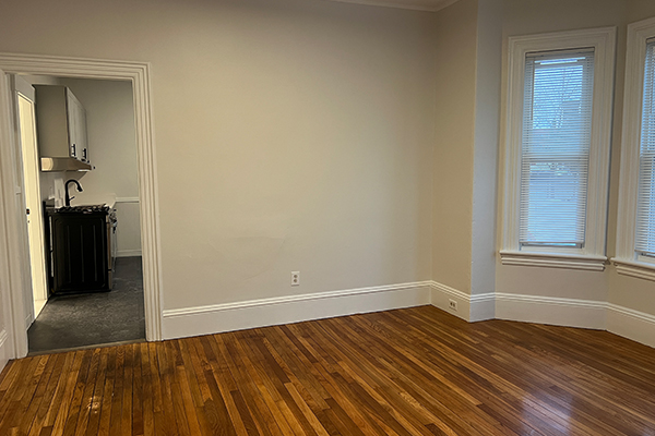 Photos of apartment on Maple St.,Waltham MA 02453