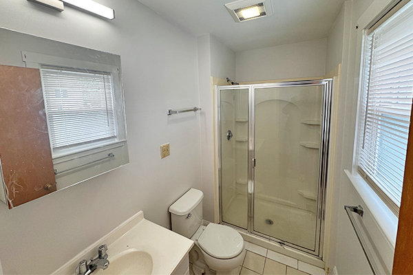 Photos of apartment on Norumbega Terr,Waltham MA 02453