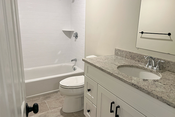 Photo 5 of 1 Elm Ct. Unit 3