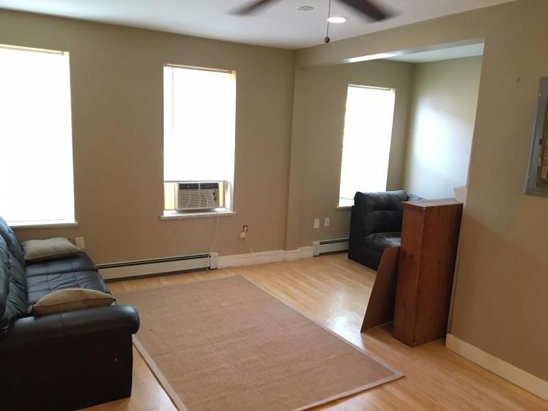 5 Chesterton St, Back Bay