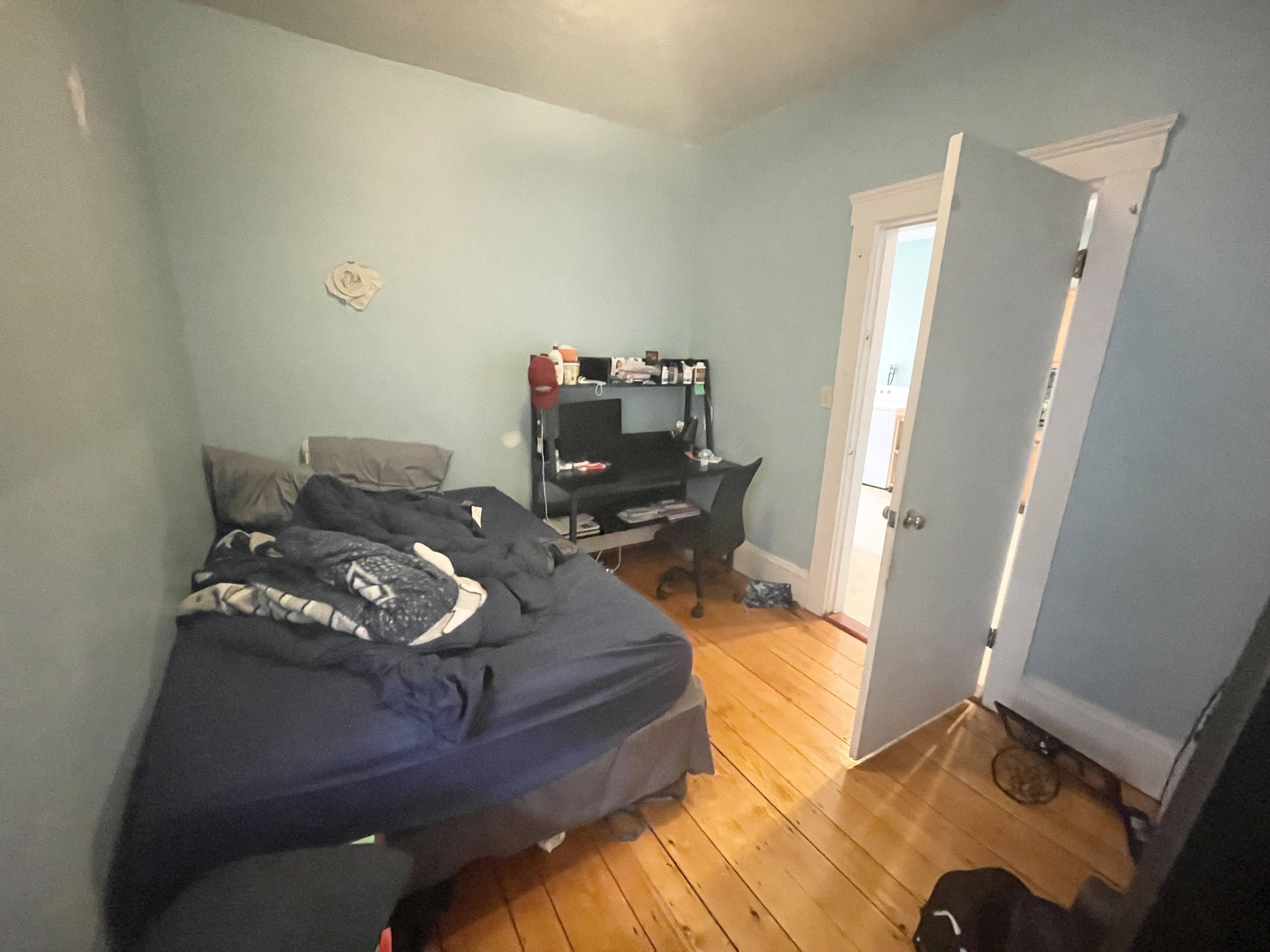 2.5 bed, 1 bath apartment for rent at 1562 Tremont St Unit 3, Mission Hill — photo 5 of 15