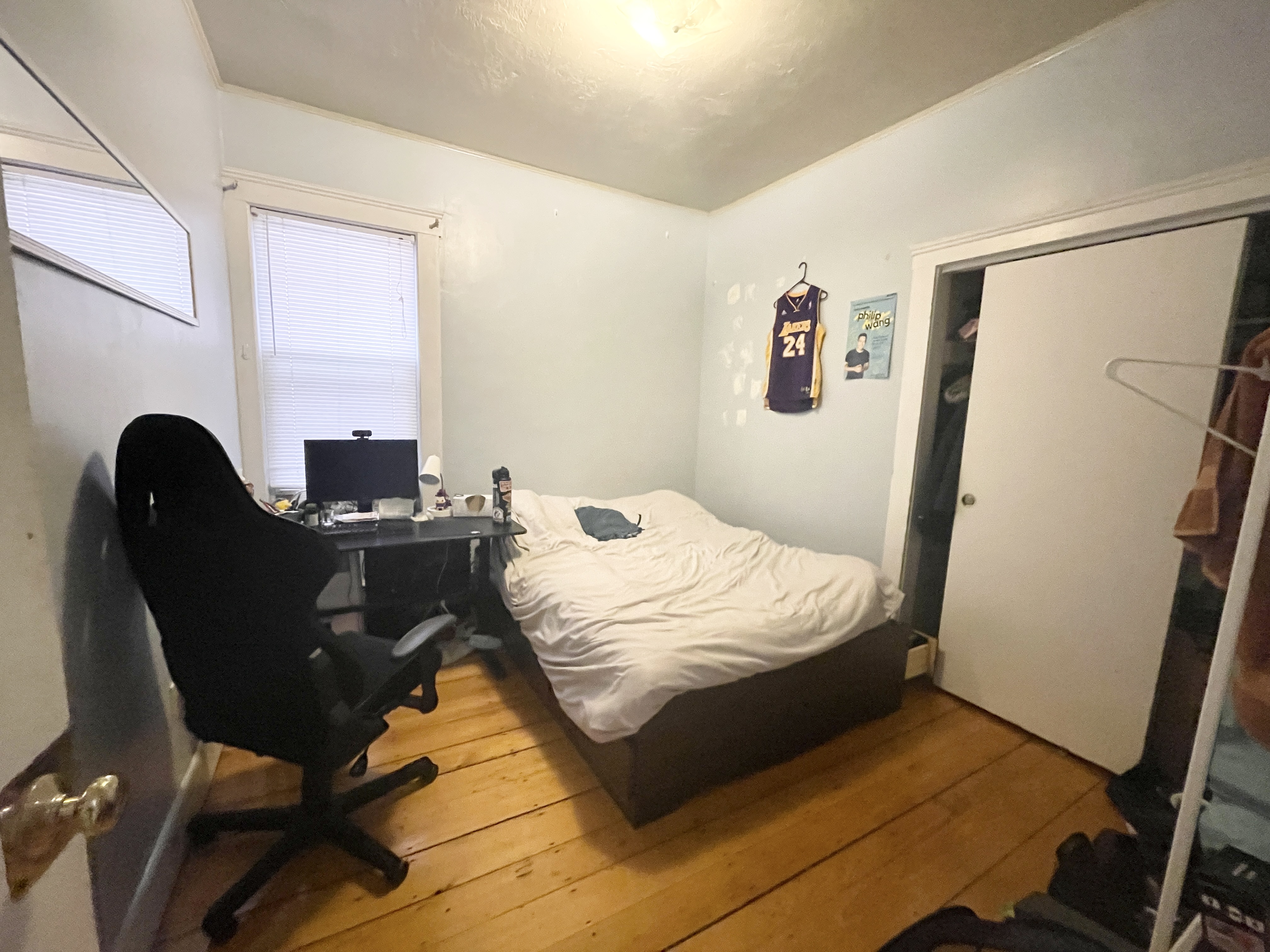 2.5 bed, 1 bath apartment for rent at 1562 Tremont St Unit 3, Mission Hill — photo 9 of 15