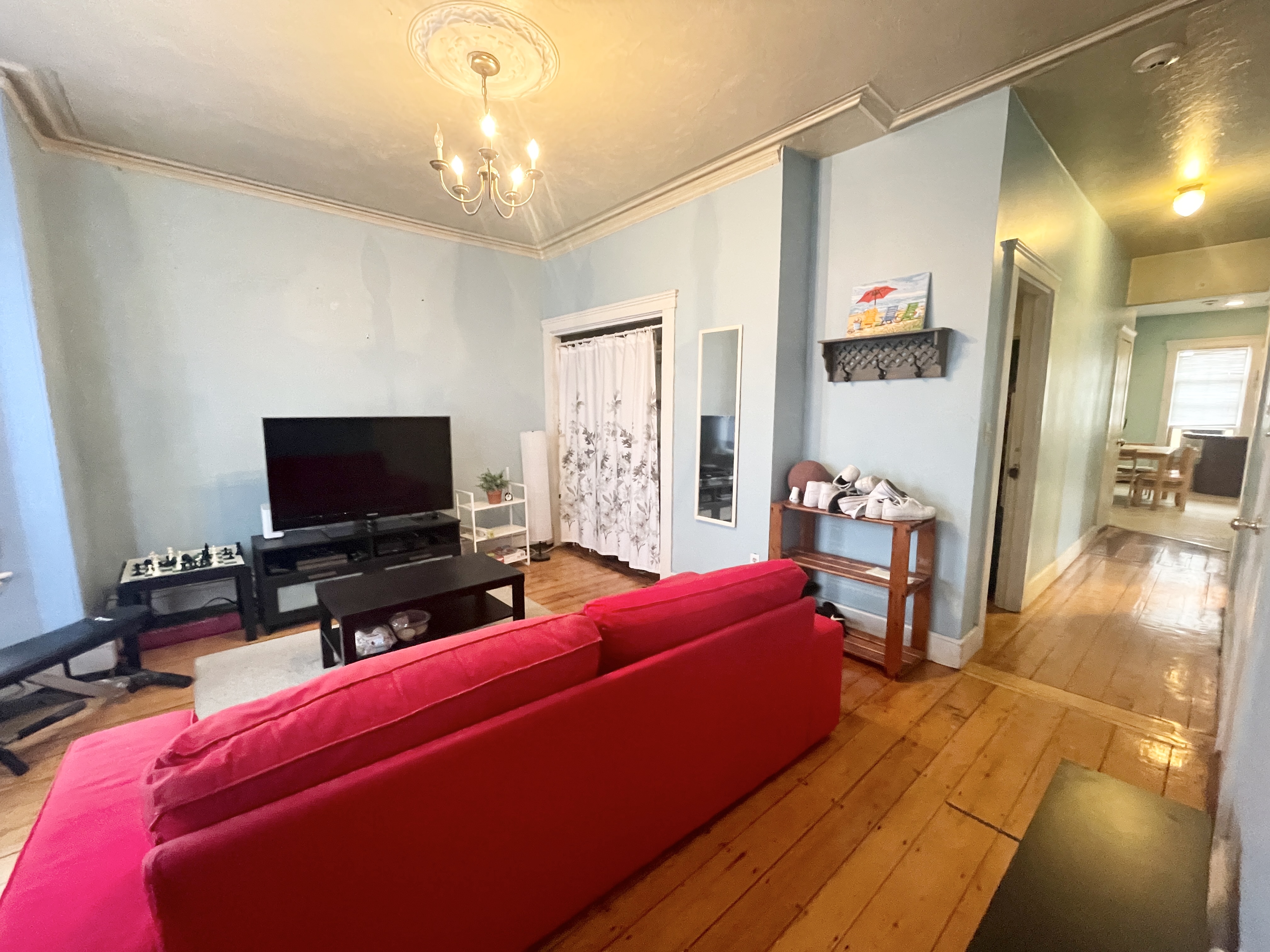 2.5 bed, 1 bath apartment for rent at 1562 Tremont St Unit 3, Mission Hill — photo 13 of 15