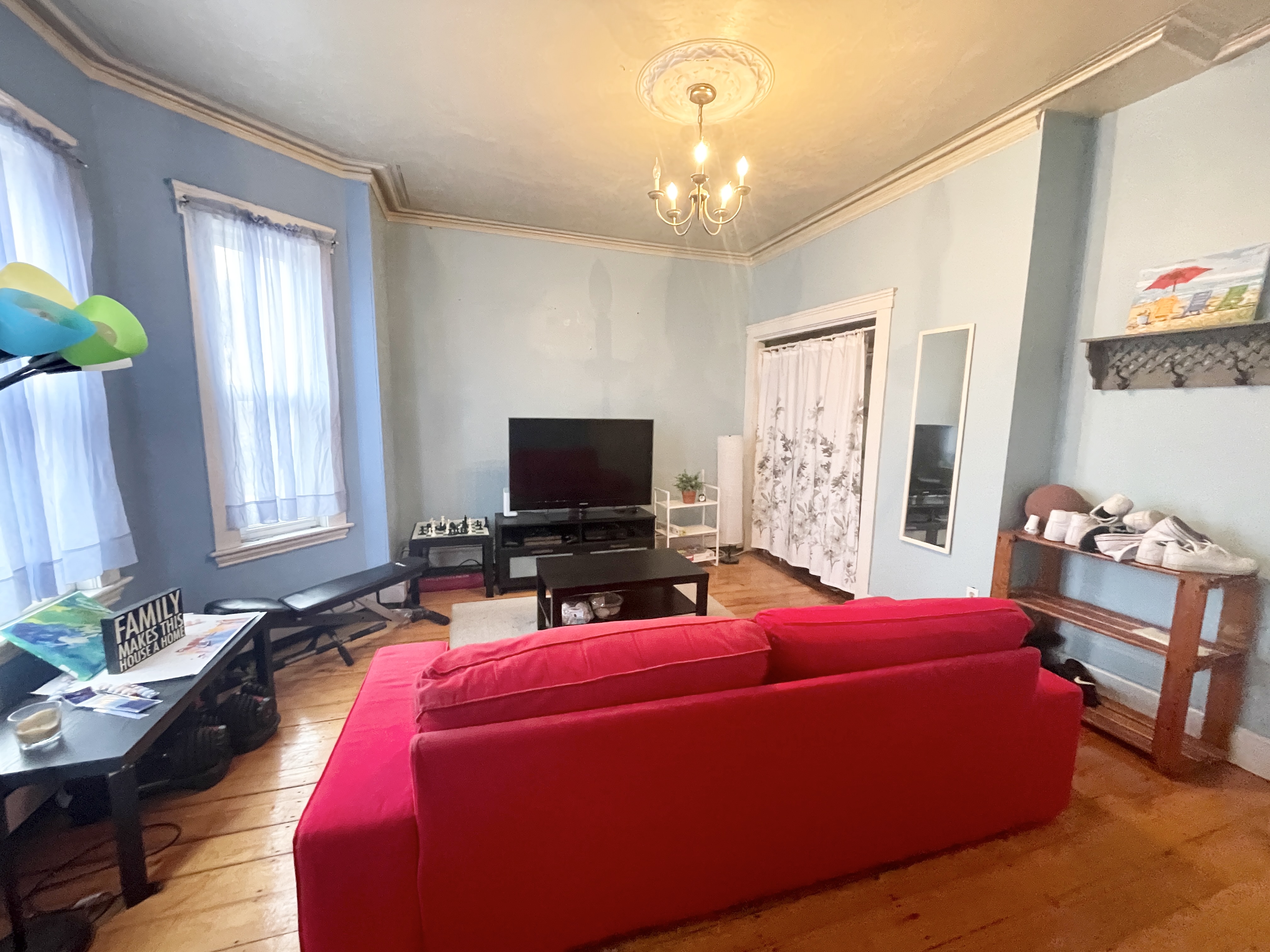 2.5 bed, 1 bath apartment for rent at 1562 Tremont St Unit 3, Mission Hill — photo 12 of 15