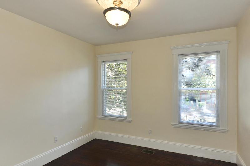 5 bed, 2 bath apartment for rent at 6 Oswald Unit 1, Mission Hill — photo 3 of 12