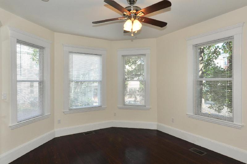 5 bed, 2 bath apartment for rent at 6 Oswald Unit 1, Mission Hill — photo 11 of 12