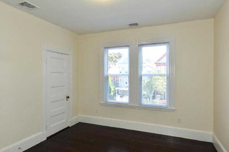 5 bed, 2 bath apartment for rent at 6 Oswald Unit 2, Mission Hill — photo 2 of 11