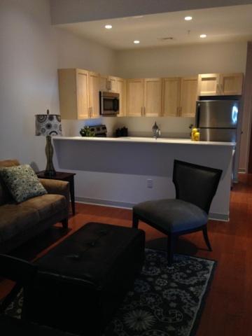 407 Washington St, Downtown