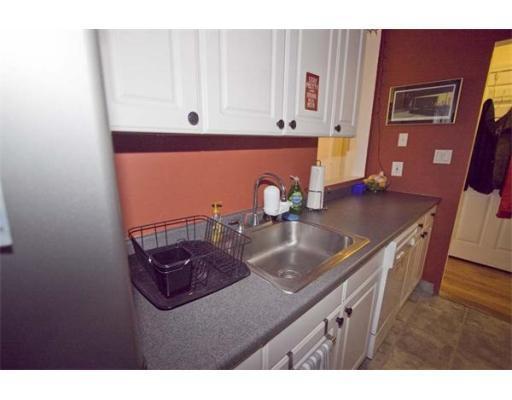 2 bed, 1 bath apartment for rent at 202 Northampton St Unit 1, South End — photo 10 of 19