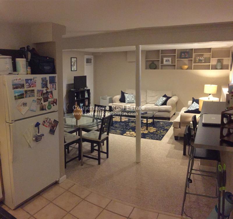 76 Baxter St, South Boston