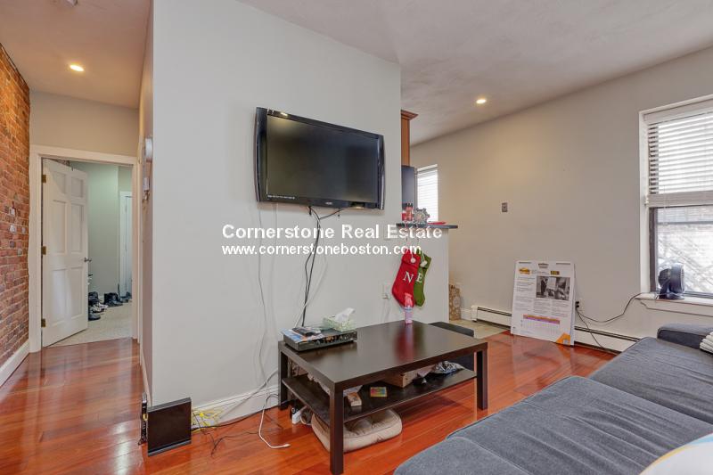 14 Westland Ave, Fenway