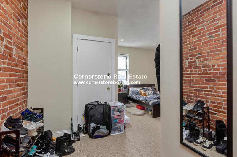 14 Westland Ave, Fenway